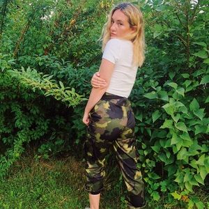 Camo pants